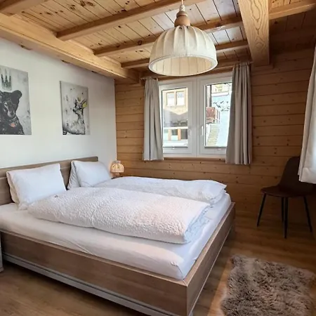 Apartment Bergquelle 1.og Ost *